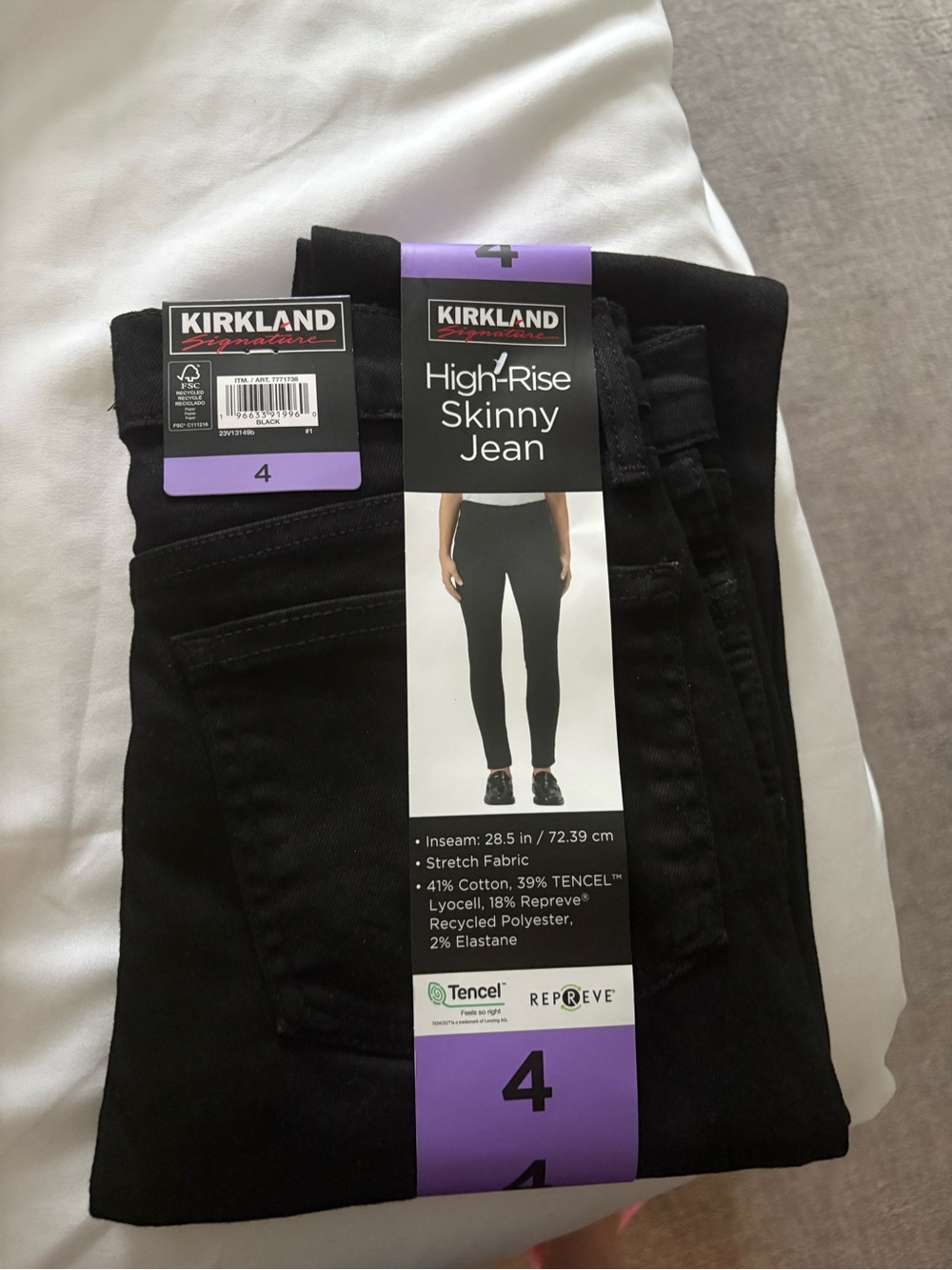 Kirkland Signature High-Rise Skinny Jeans - Black